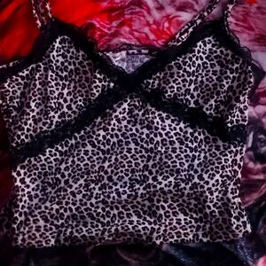 XL cropped leopard print sleep shirt.